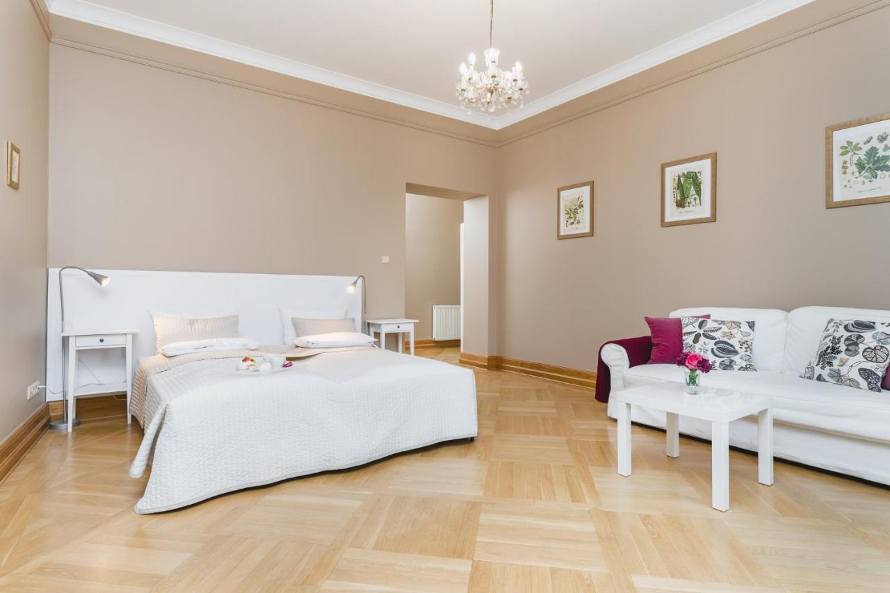 Apartamenty W Palacu Pod Baranami Krakow Exterior photo